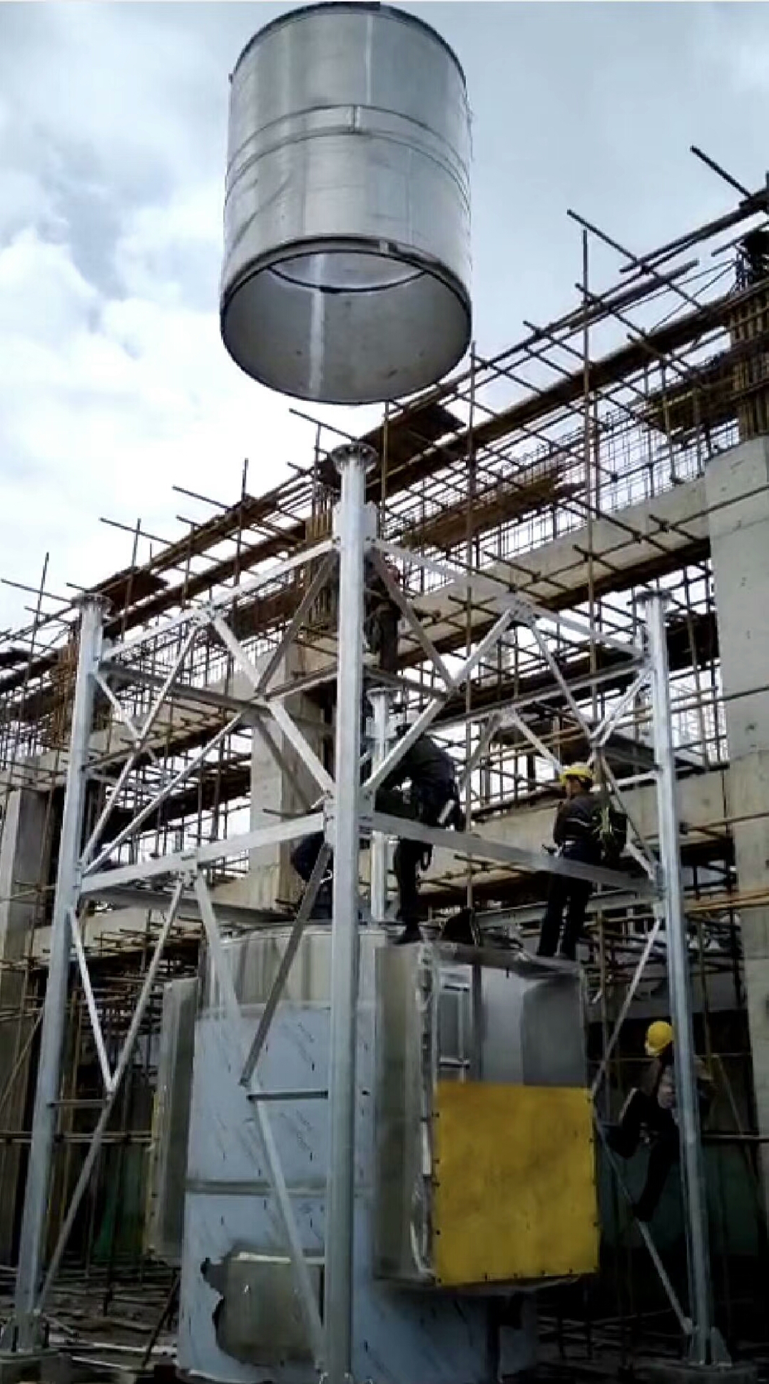 雙層不銹鋼煙囪的優(yōu)勢(shì)和安裝方法