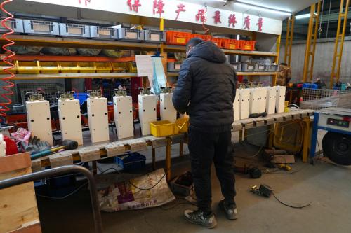 商場電動吊鉤平行移動安全操作指南